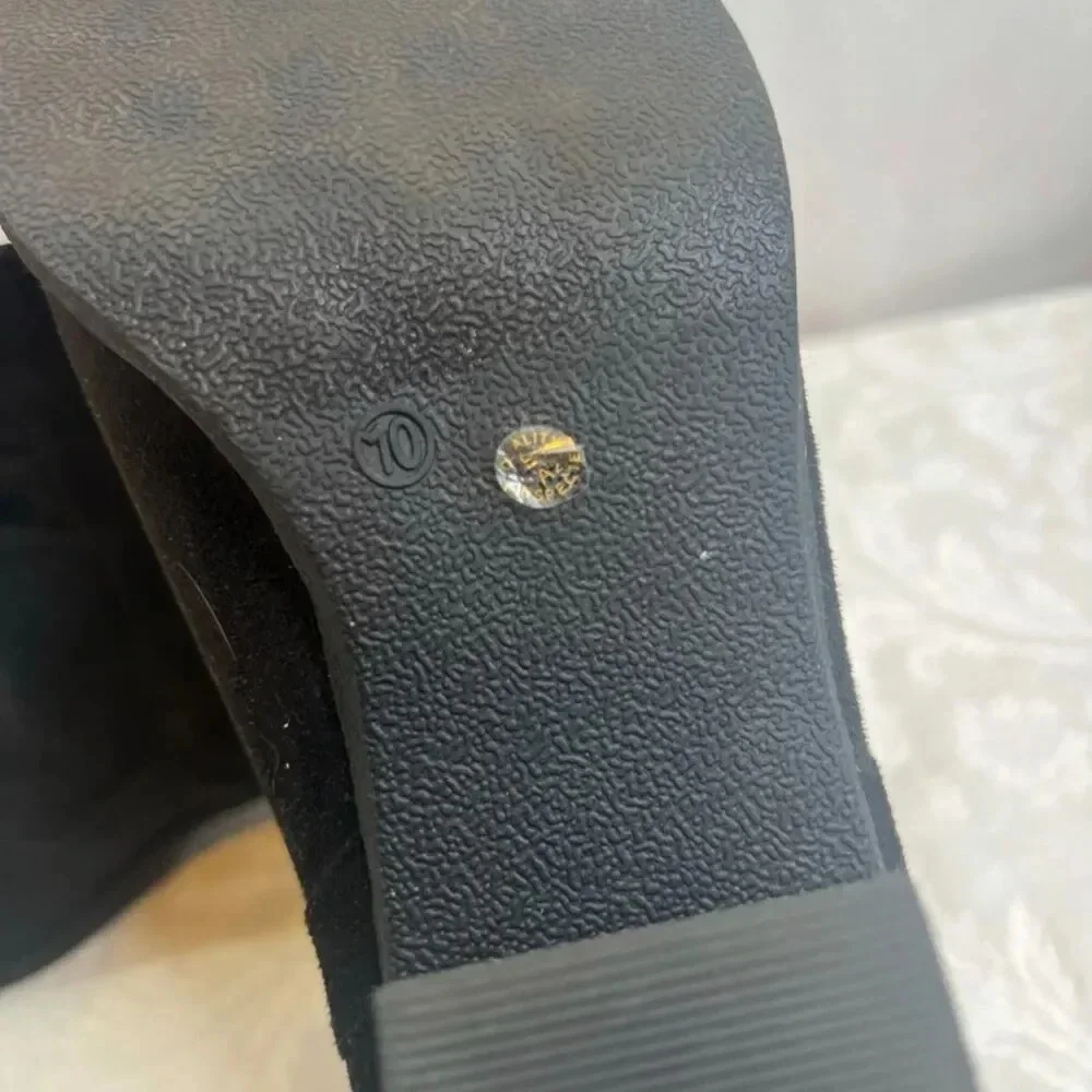 Arizona Jeans Black Scrunch Ankle Heeled Bootie Size 10‎